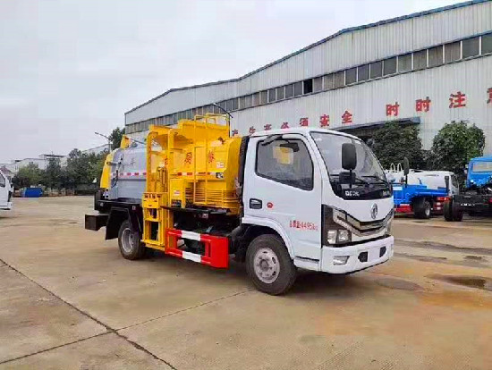 東風(fēng)小多利卡國(guó)六4方藍(lán)牌餐廚垃圾車